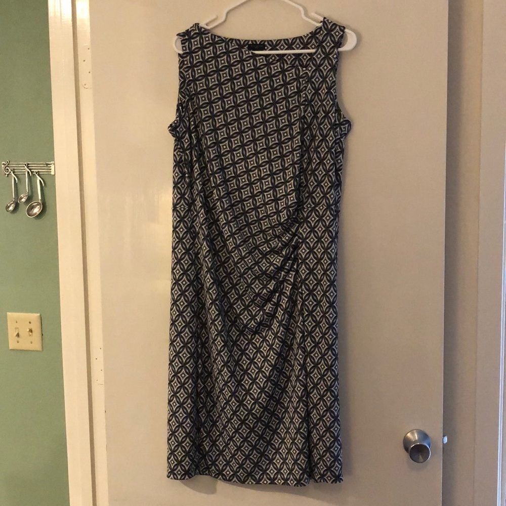 Black and white dress